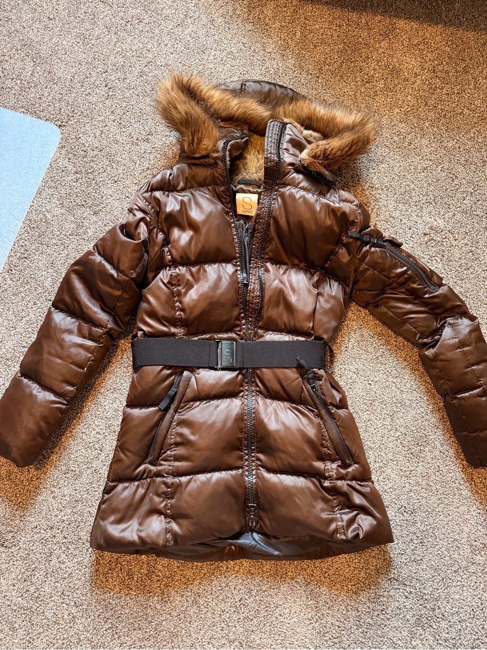 Women's Brown Quilted Belted S13 Puffer Coat with Faux-Fur Trimmed Hood